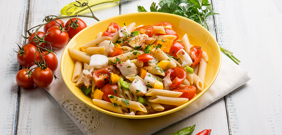 Insalata di pasta al polpo