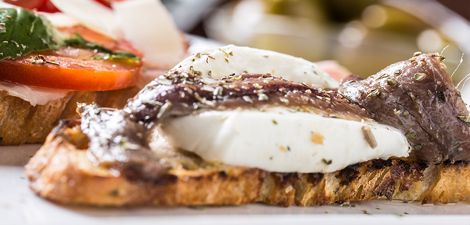 Crostini alla napoletana
